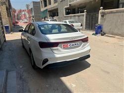 كيا سيراتو